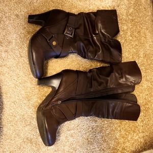 Mid-calf boots